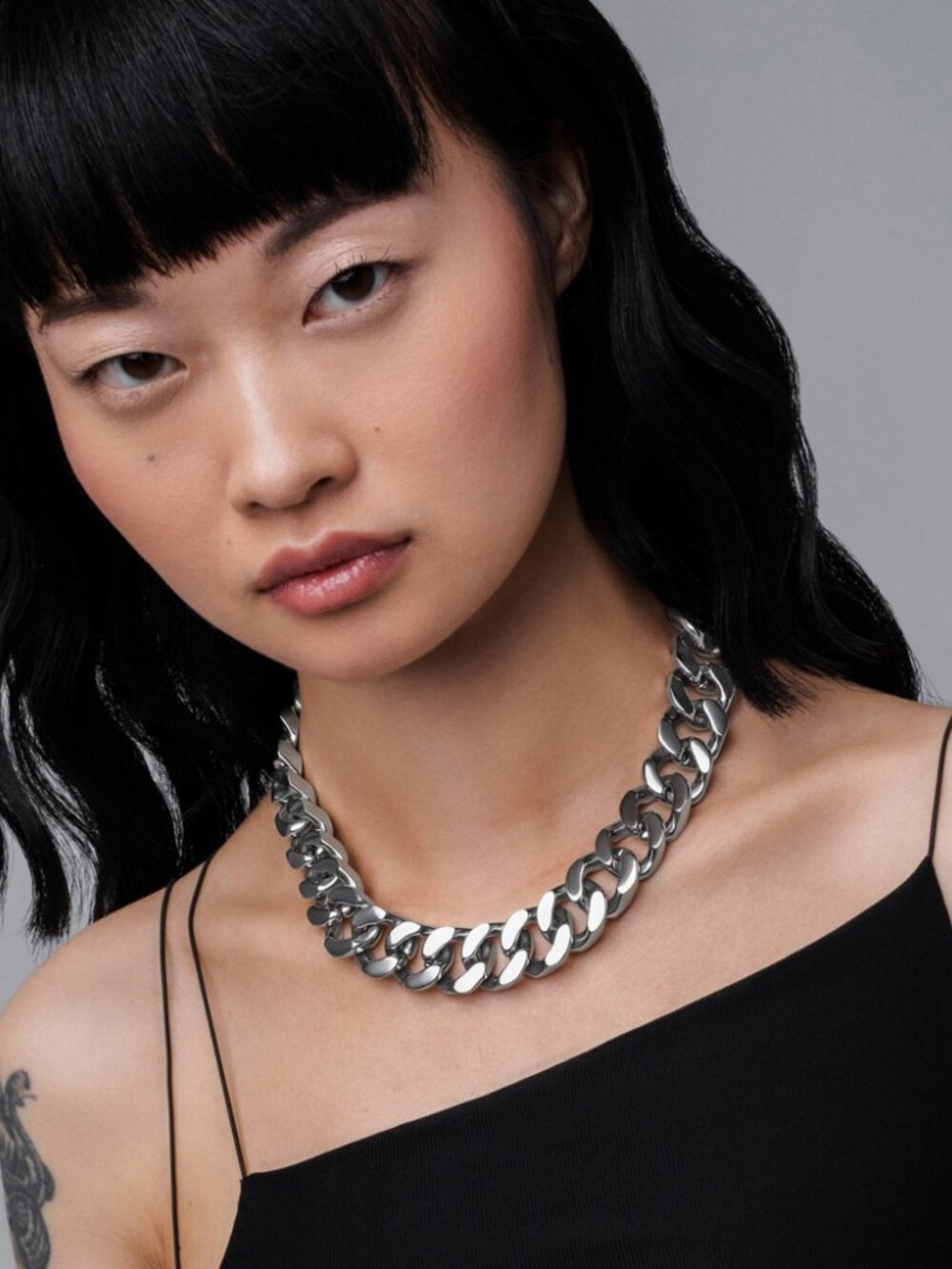 LIKE NEW. Vitaly Riot Choker Chain Stainless Steel Necklace, UNISEX